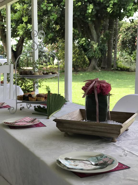 De Charmoy Estate Hotel Verulam Bagian luar foto